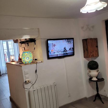 Le Rocher Appartement Cotignac Eksteriør bilde