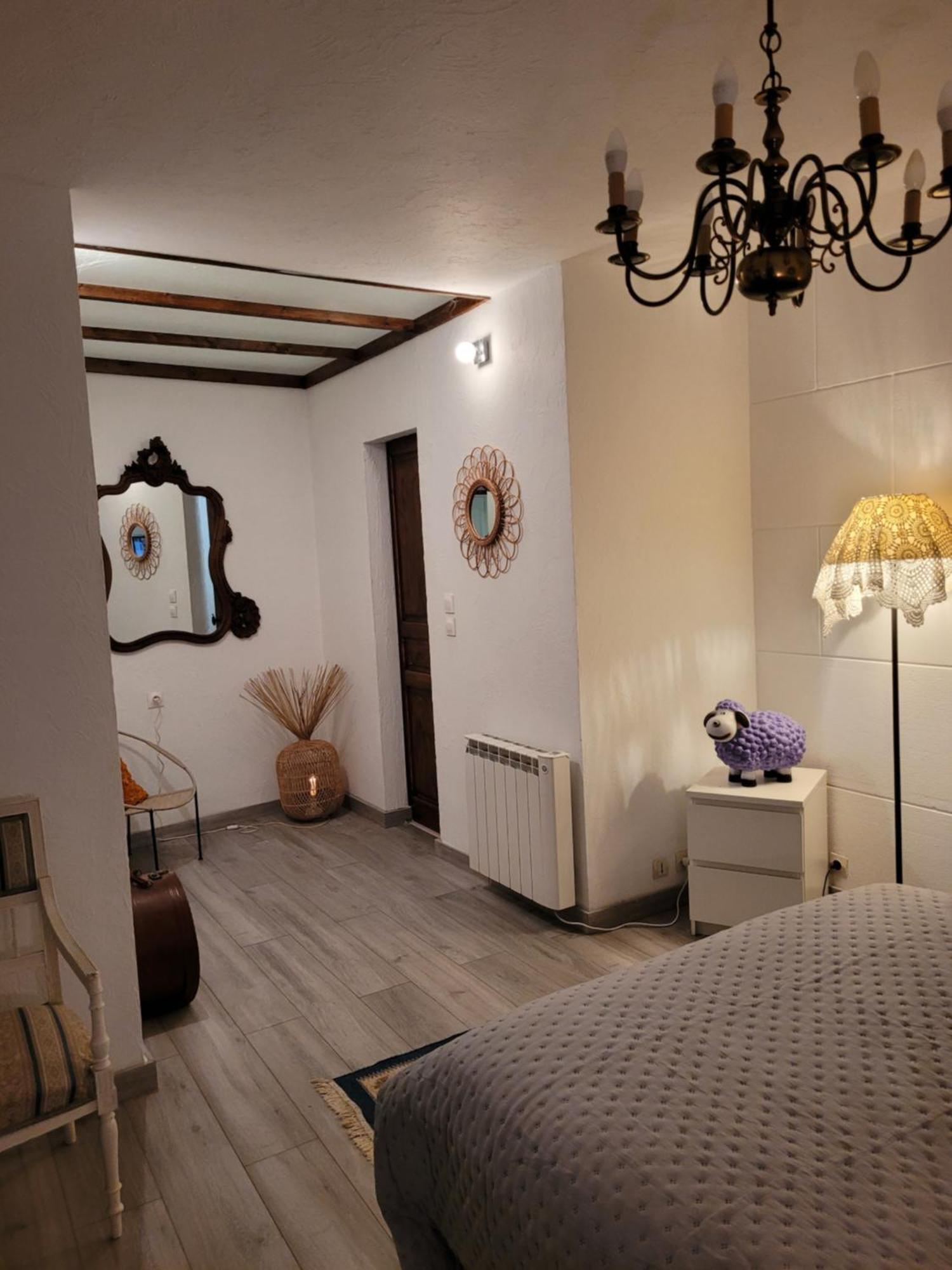 Le Rocher Appartement Cotignac Eksteriør bilde